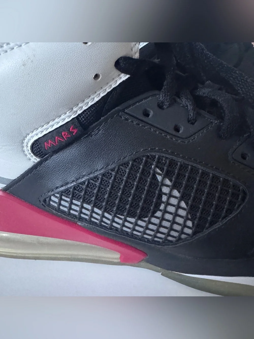 Jordan Mars 270 